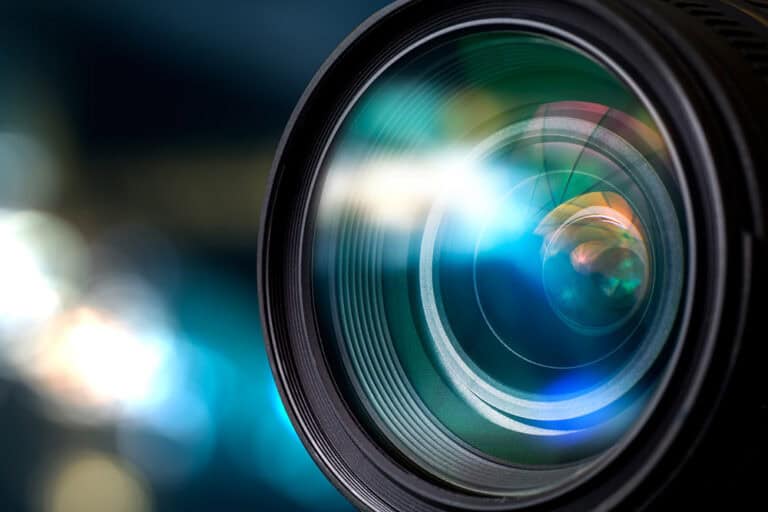 Hohe Schmerzensgeld – Zahlung wegen Persönlichkeitsrechtsverletzung durch falsche Pornobilder